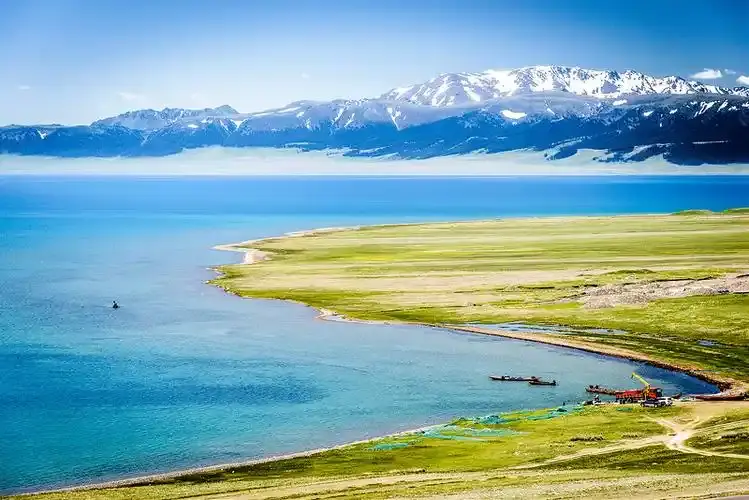 Xinjiang Travel Attractions Guide