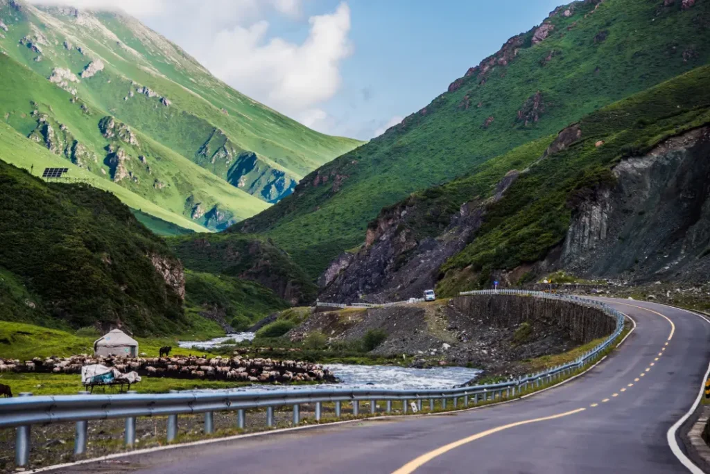 Duku Highway Self-Drive 