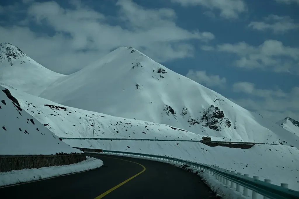 Xinjiang Duku Highway Self-Drive Guide