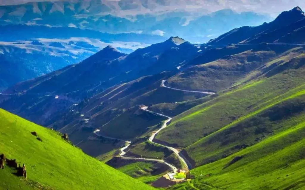 Xinjiang Duku Highway Self-Drive Guide