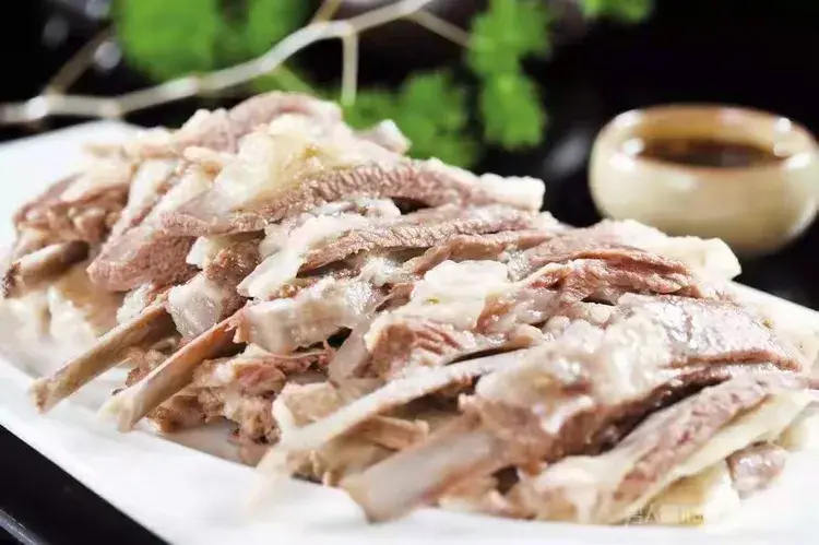 Xinjiang Clear-Stewed Lamb