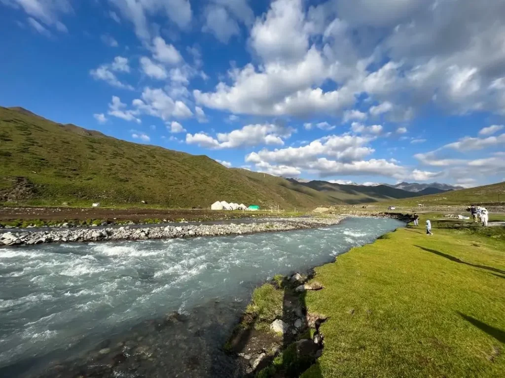 Xinjiang Nalati Travel