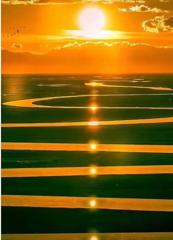 Nine Bends and Eighteen Curves