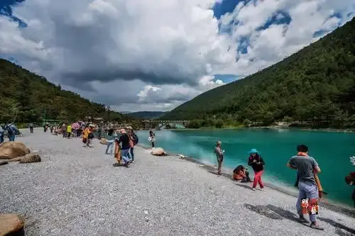 Foreigners Traveling to Xinjiang in 2026