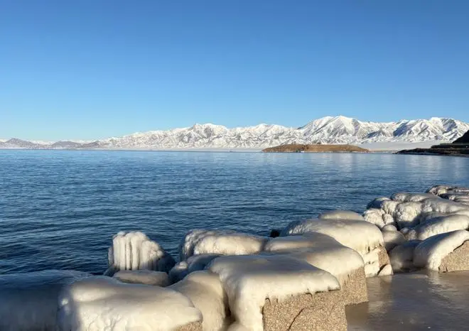 Sayram Lake Travel Guide