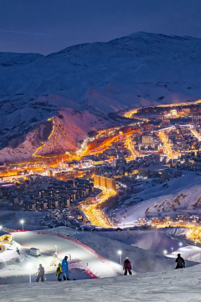  ‘Snow Capital’ Special Train