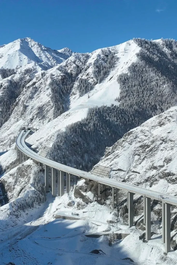 Bosten Lake Desert Ice and Snow Route